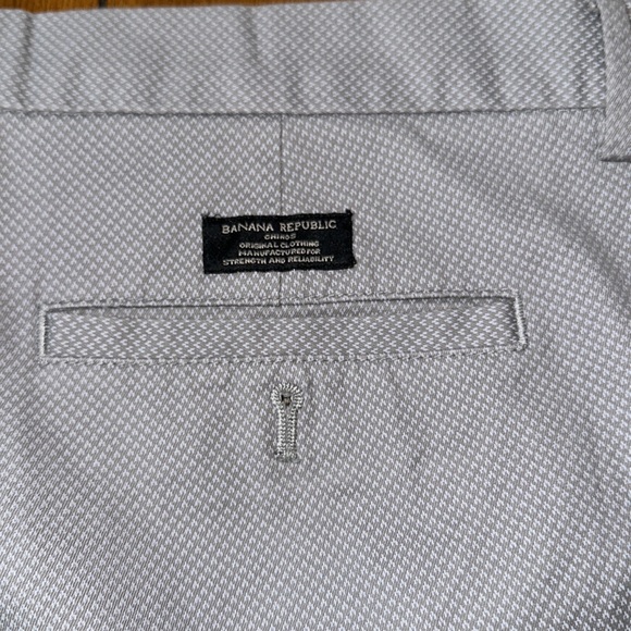 Men’s Banana Republic Chinos - Picture 5 of 6